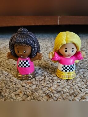 Fisher Price Little People Barbie 2 Girls Race Car Drivers